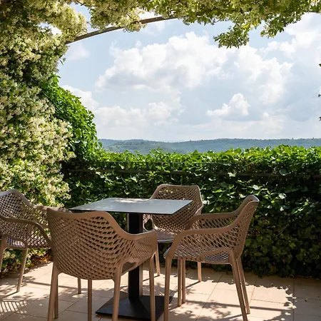 Stara Sola - Oleander * Korte