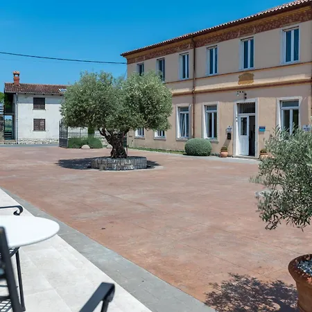 Bed & Breakfast Stara Sola - Oleander *