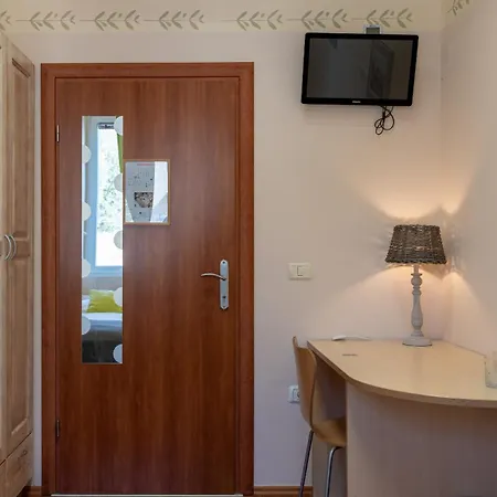 Stara Sola - Oleander Bed & Breakfast Korte