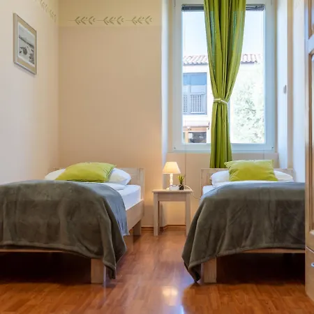 Stara Sola - Oleander Bed & Breakfast *