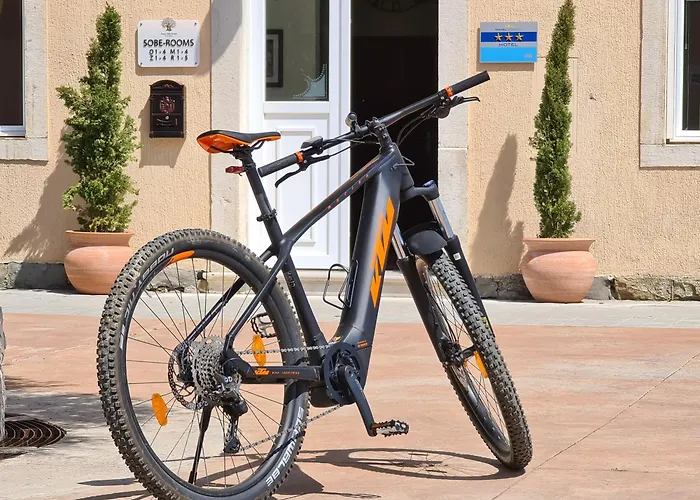 Stara Sola - Oleander * Korte